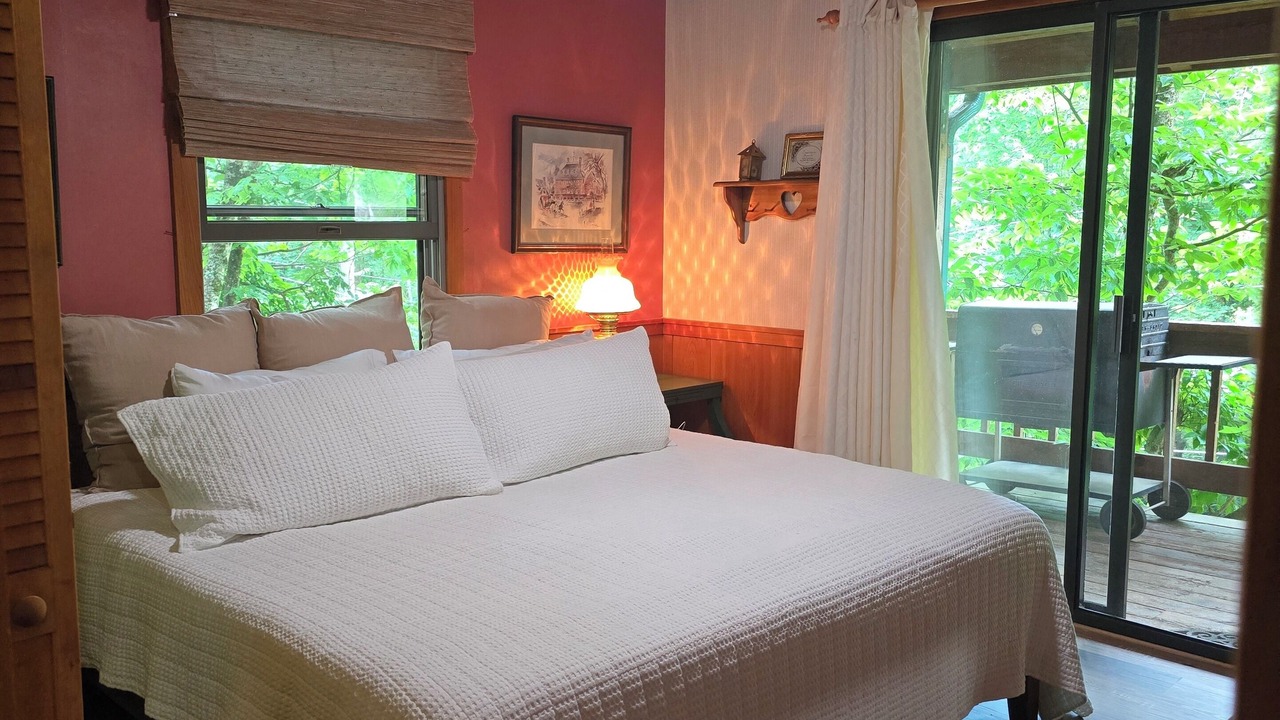Photo of Bedroom in Cattail Creek