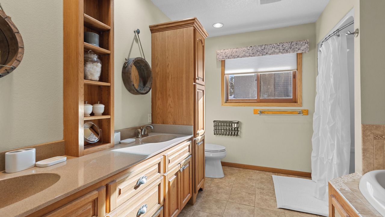 Photo of Bathroom in Fifty Lakes
