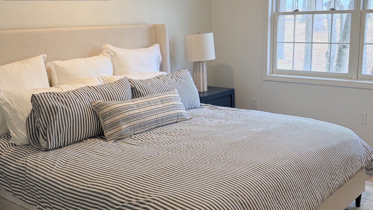 Photo of Bedroom in Dundas