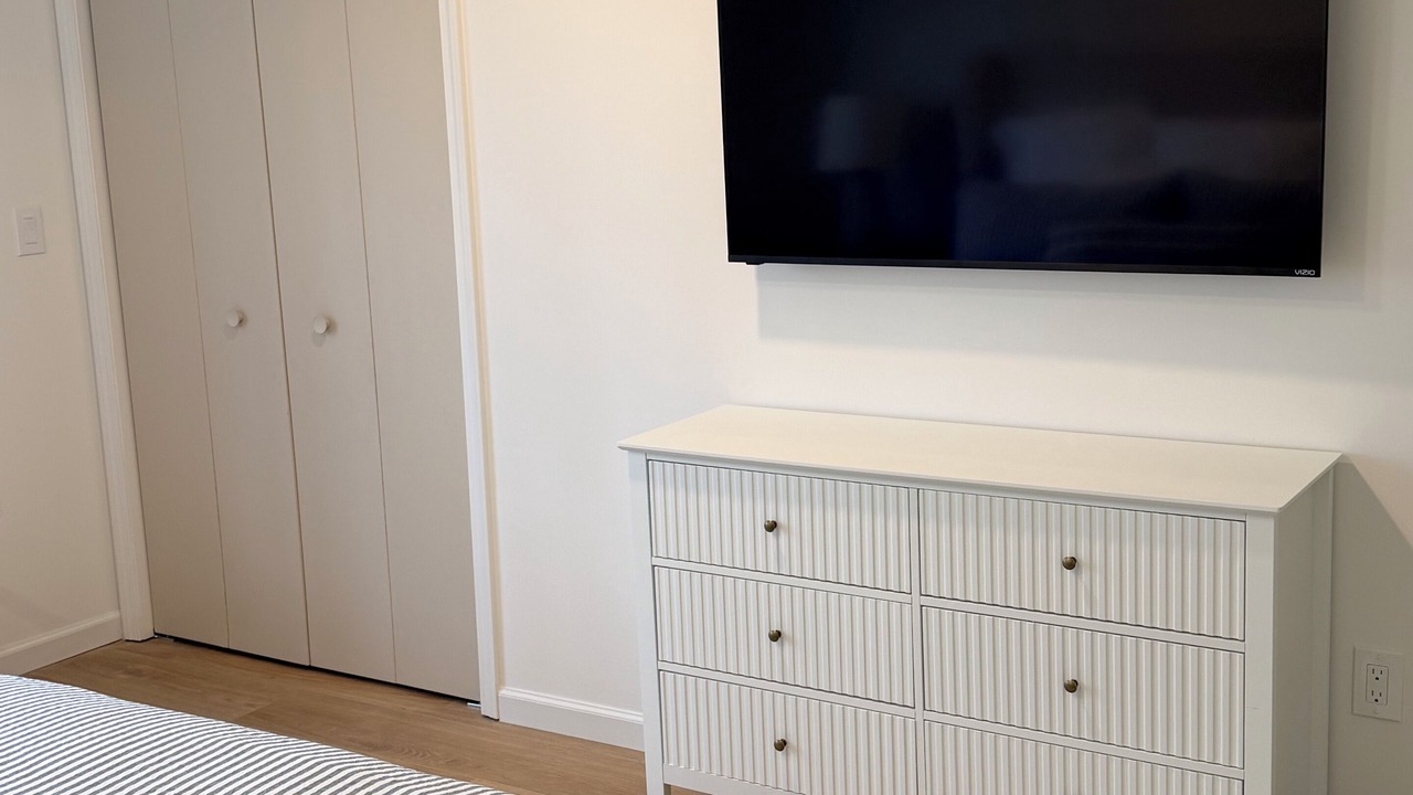 Photo of Bedroom in Dundas