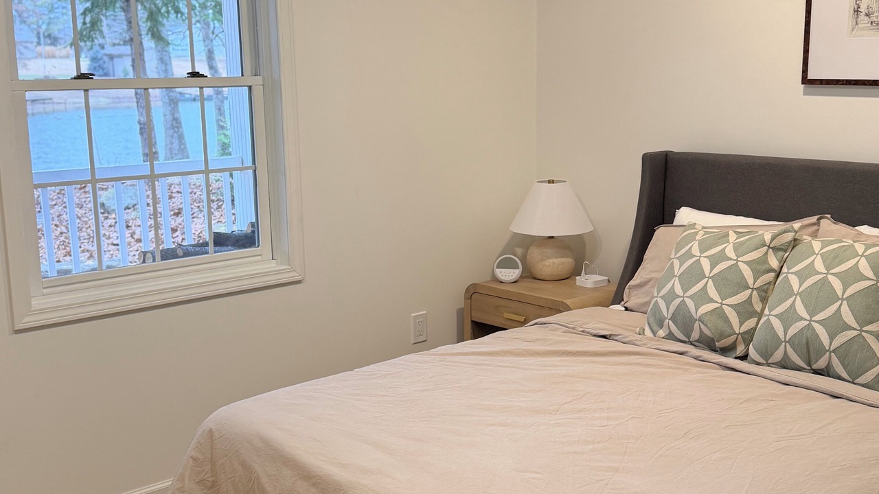 Photo of Bedroom in Dundas