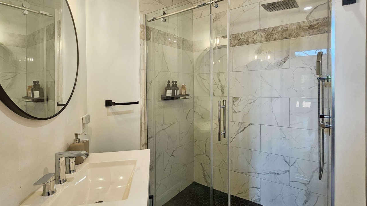 Photo of Bathroom in Mansfield-et-Pontefract