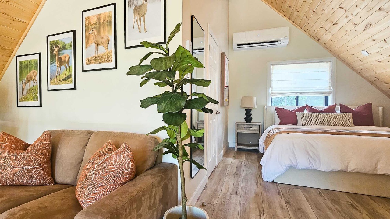 Photo of Bedroom in Mansfield-et-Pontefract