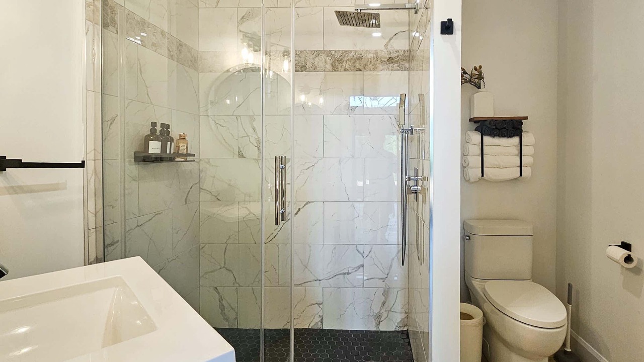 Photo of Bathroom in Mansfield-et-Pontefract