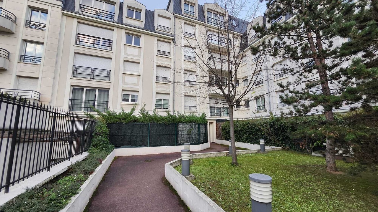 Photo of Outdoor in Charenton-le-Pont