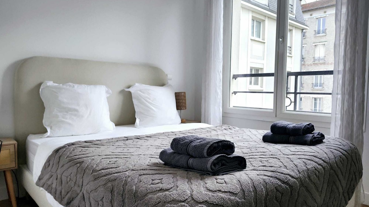 Photo of Bedroom in Charenton-le-Pont