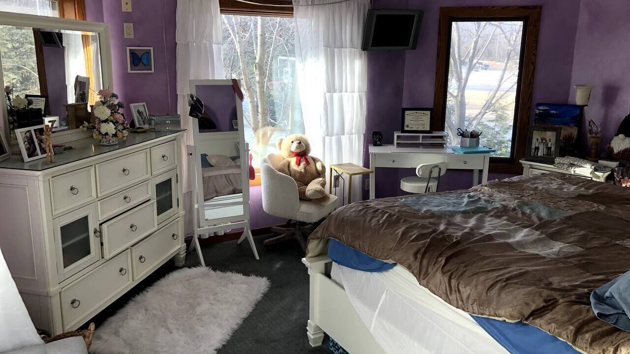 Photo of Bedroom in Neenah