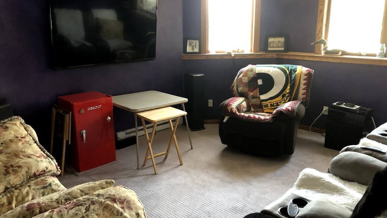 Photo of Livingroom in Neenah