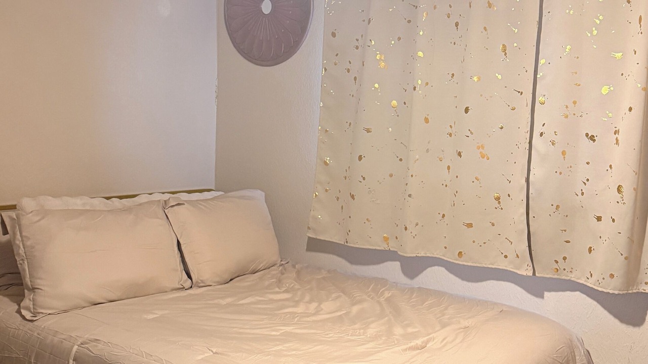 Photo of Bedroom in Broadmoor