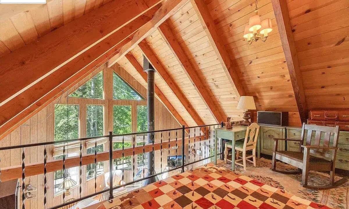Photo of Bedroom in Strawberry