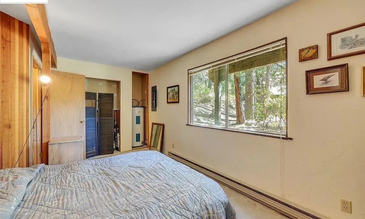 Photo of Bedroom in Strawberry