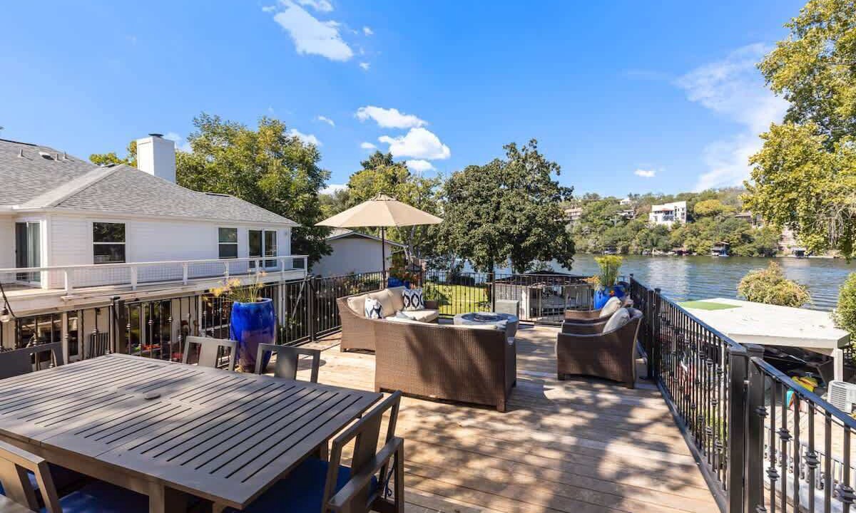 Photo of Outdoor in Rivercrest