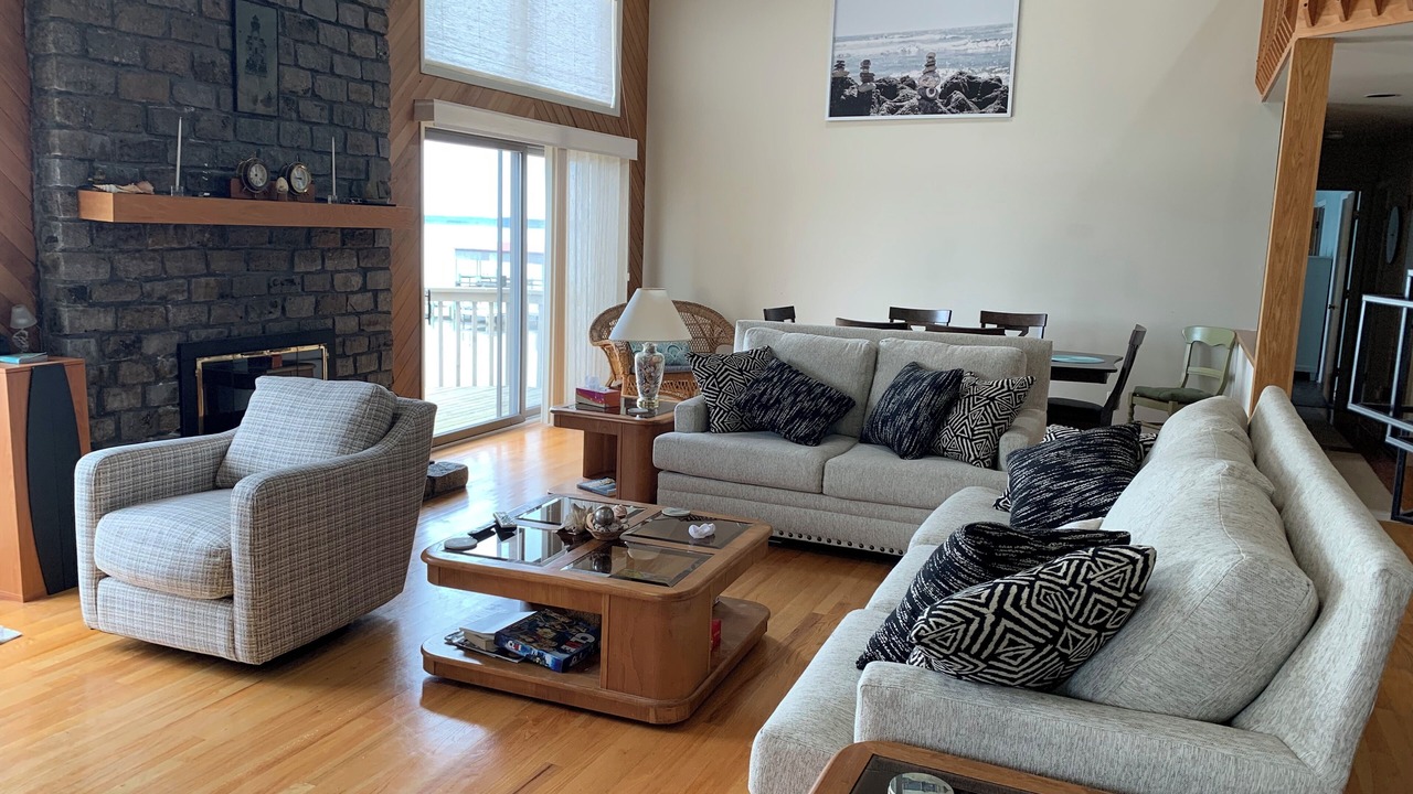 Photo of Livingroom in Pinetown