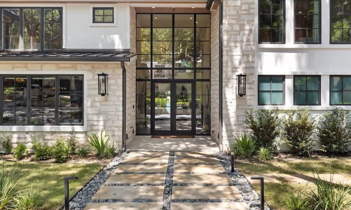Photo of Outdoor in Rivercrest