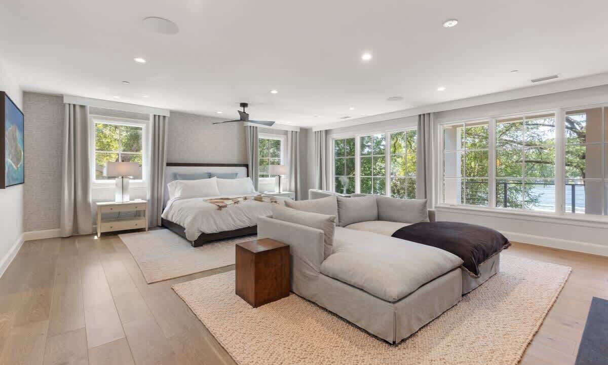 Photo of Livingroom in Rivercrest