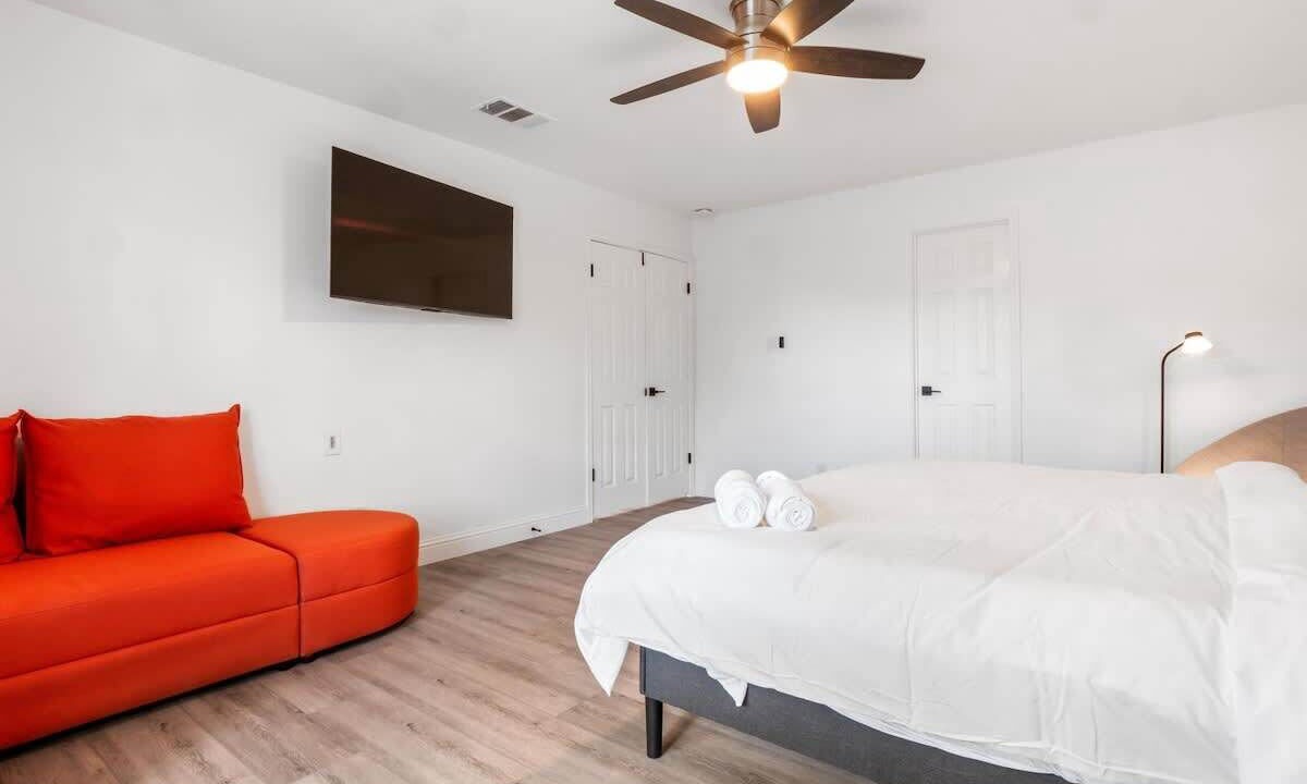Photo of Bedroom in Springwoods