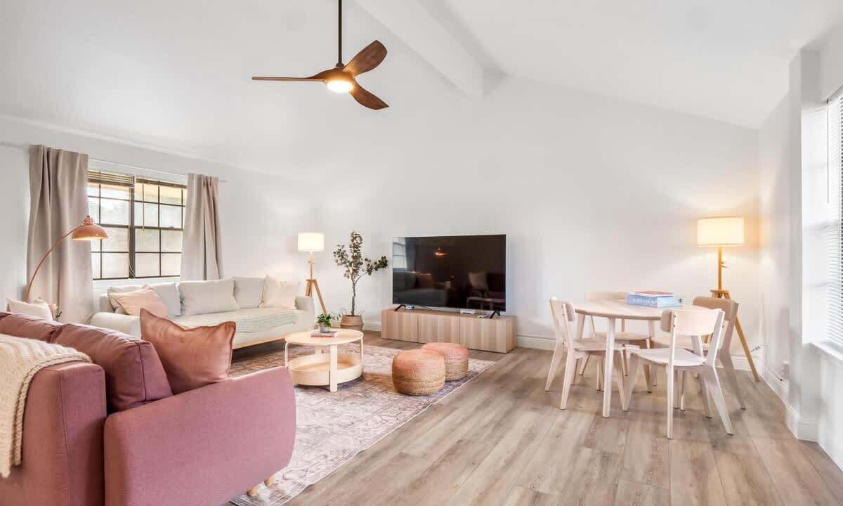 Photo of Bedroom in Springwoods