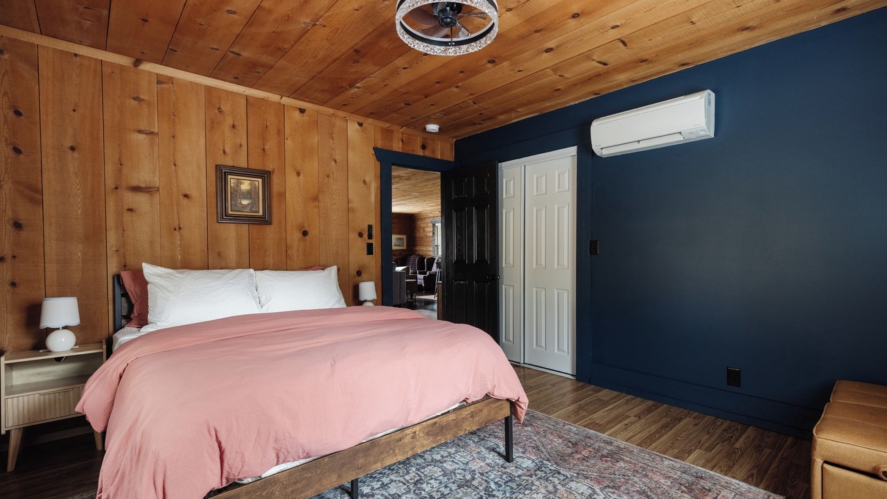 Photo of Bedroom in Lake Lure