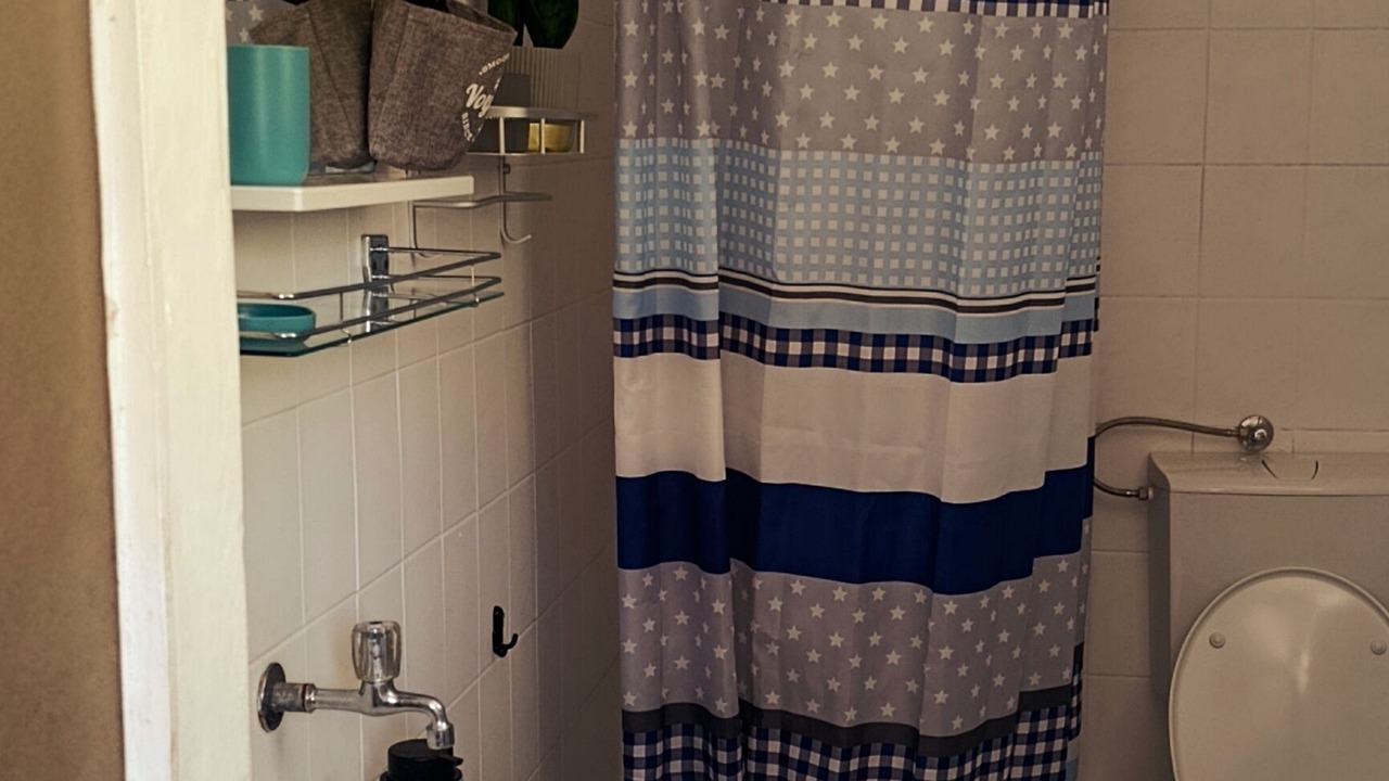 Photo of Bathroom in Ustrine