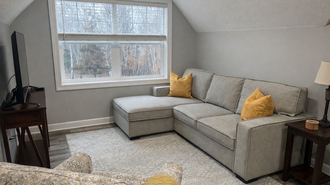 Photo of Livingroom in St. Francis