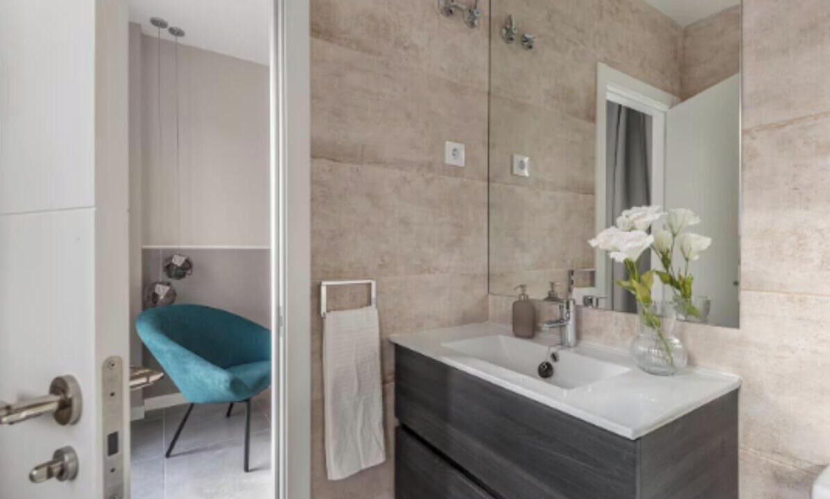 Photo of Bathroom in Pacifico