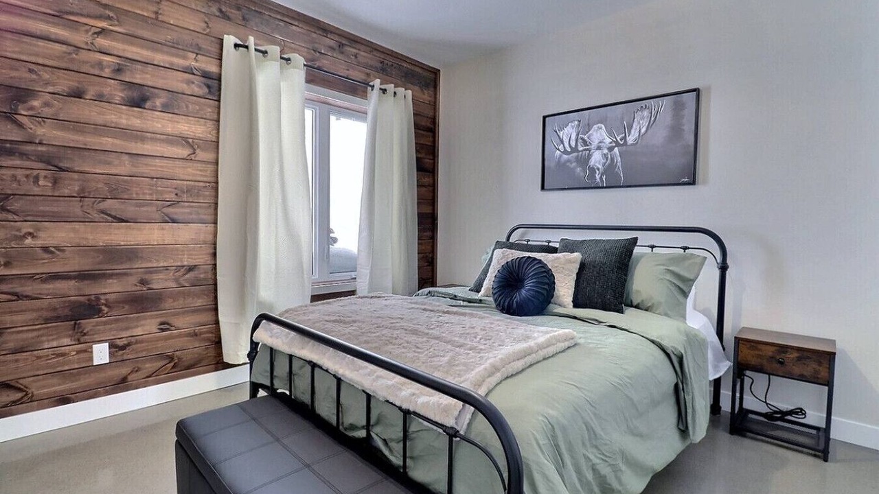 Photo of Bedroom in Saint-David-de-Falardeau
