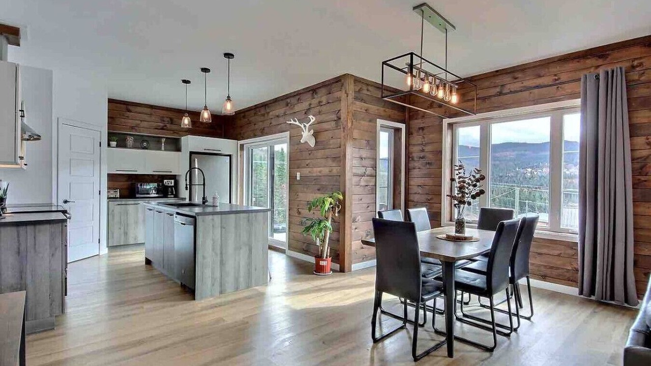 Photo of Kitchen in Saint-David-de-Falardeau