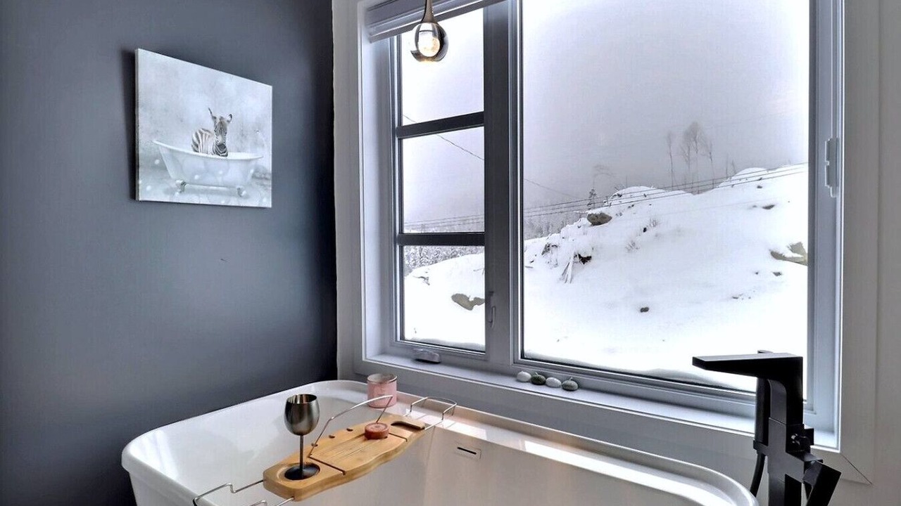 Photo of Bathroom in Saint-David-de-Falardeau