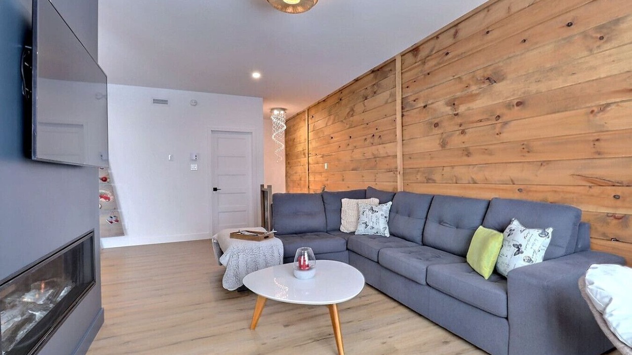 Photo of Livingroom in Saint-David-de-Falardeau