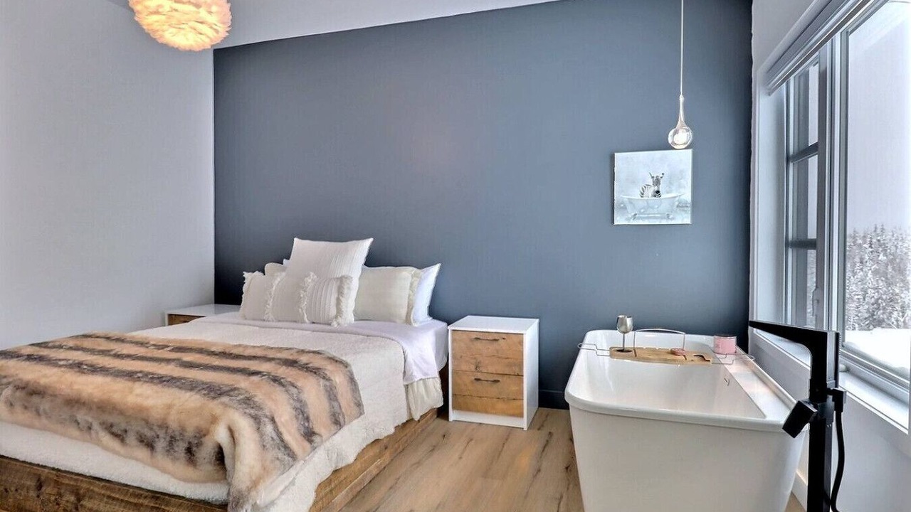 Photo of Bedroom in Saint-David-de-Falardeau