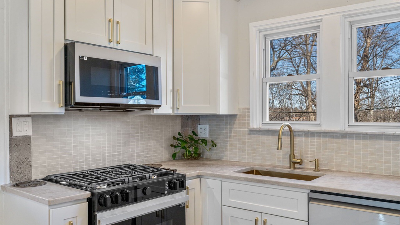 Photo of Kitchen in Teaneck