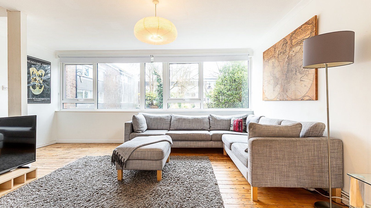 Photo of Livingroom in South Camberwell
