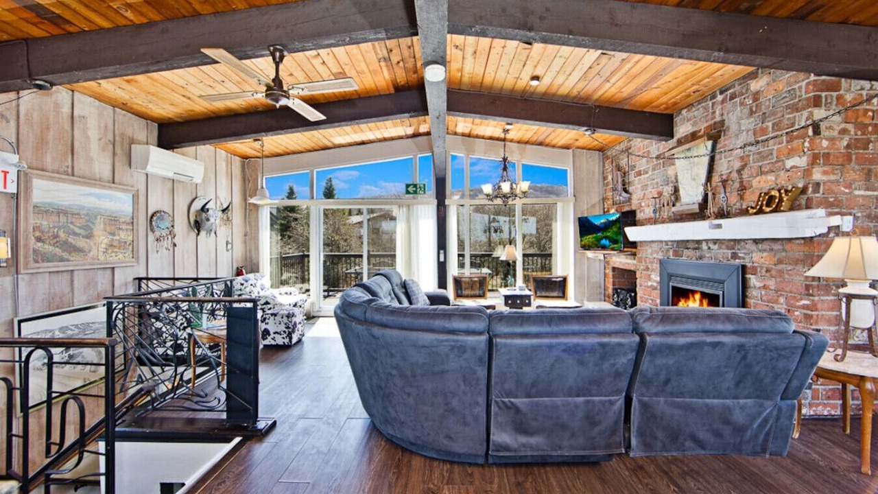 Photo of Livingroom in The Blue Mountains