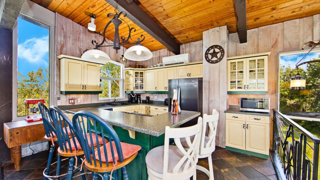 Photo of Kitchen in The Blue Mountains
