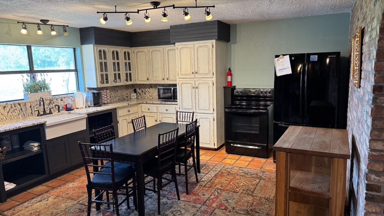 Photo of Kitchen in Weatherford