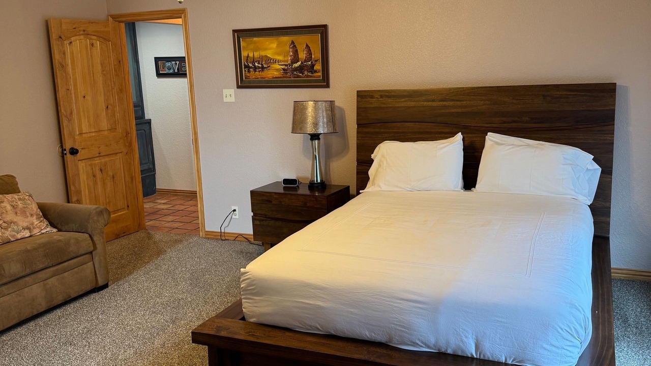 Photo of Bedroom in Weatherford