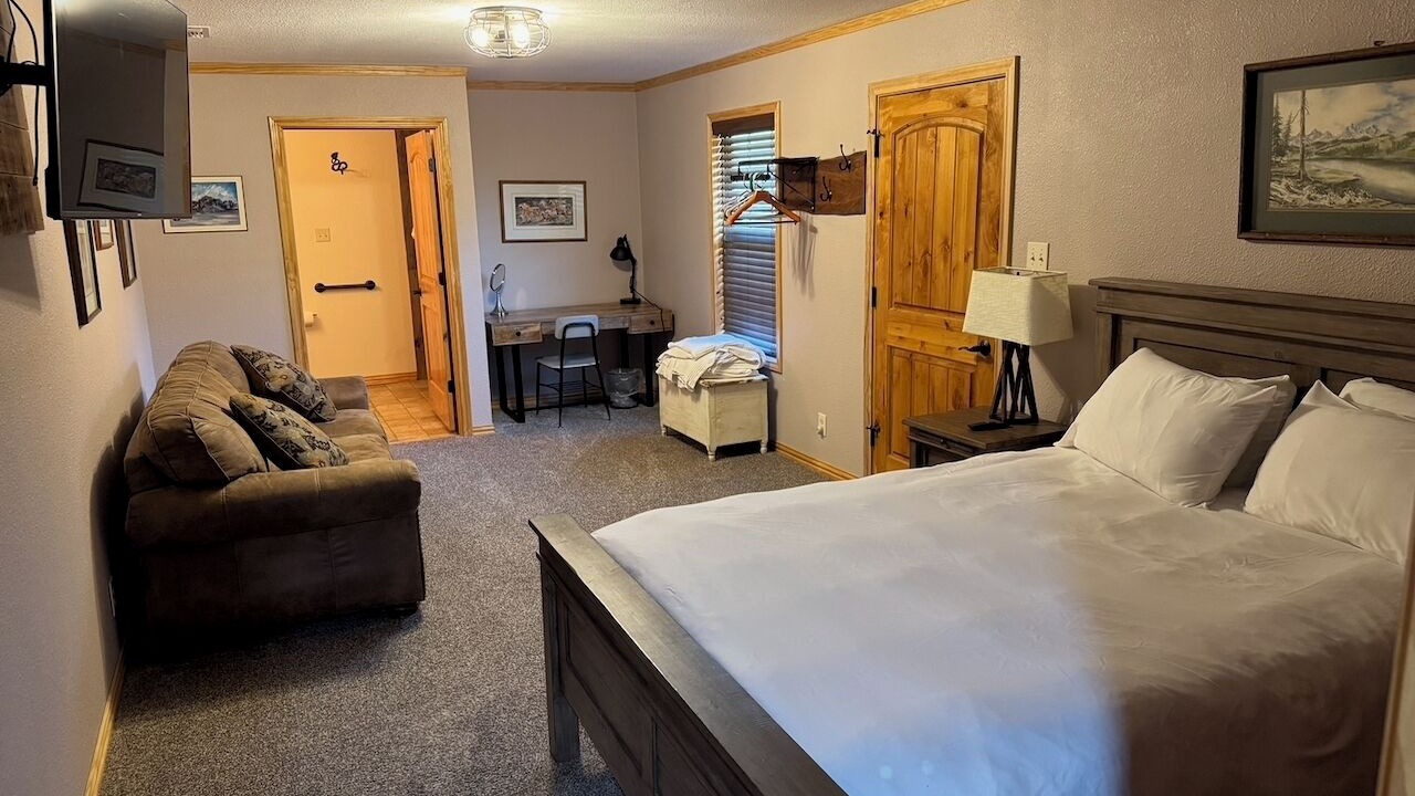 Photo of Bedroom in Weatherford