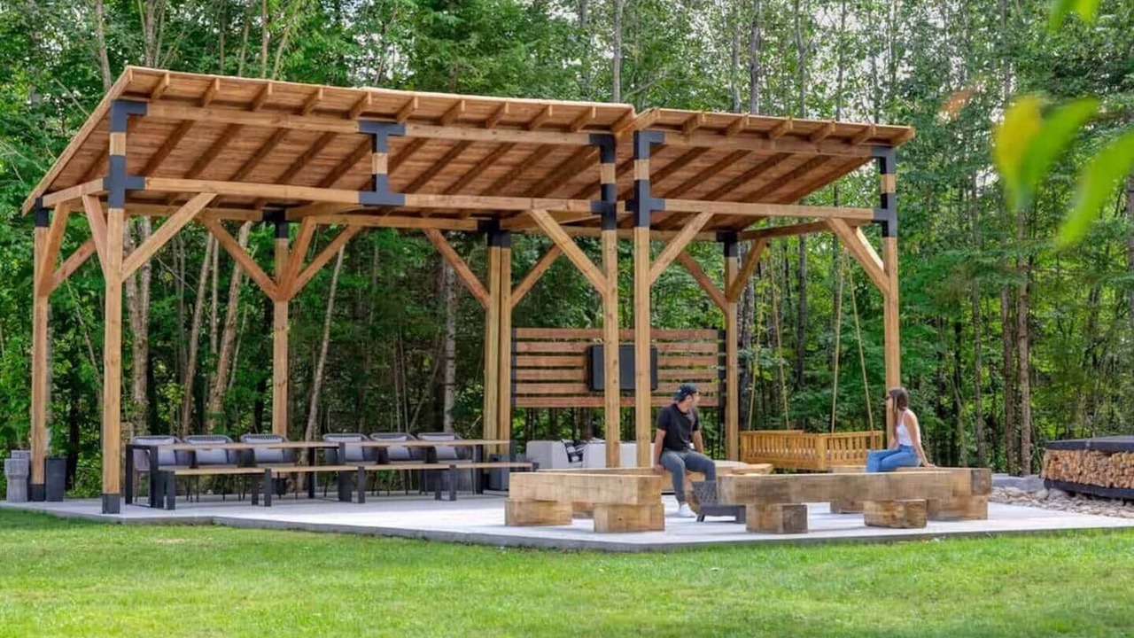 Photo of Outdoor in Amherst