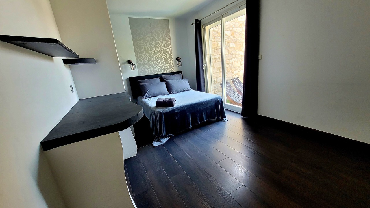 Photo of Bedroom in Le Pouget