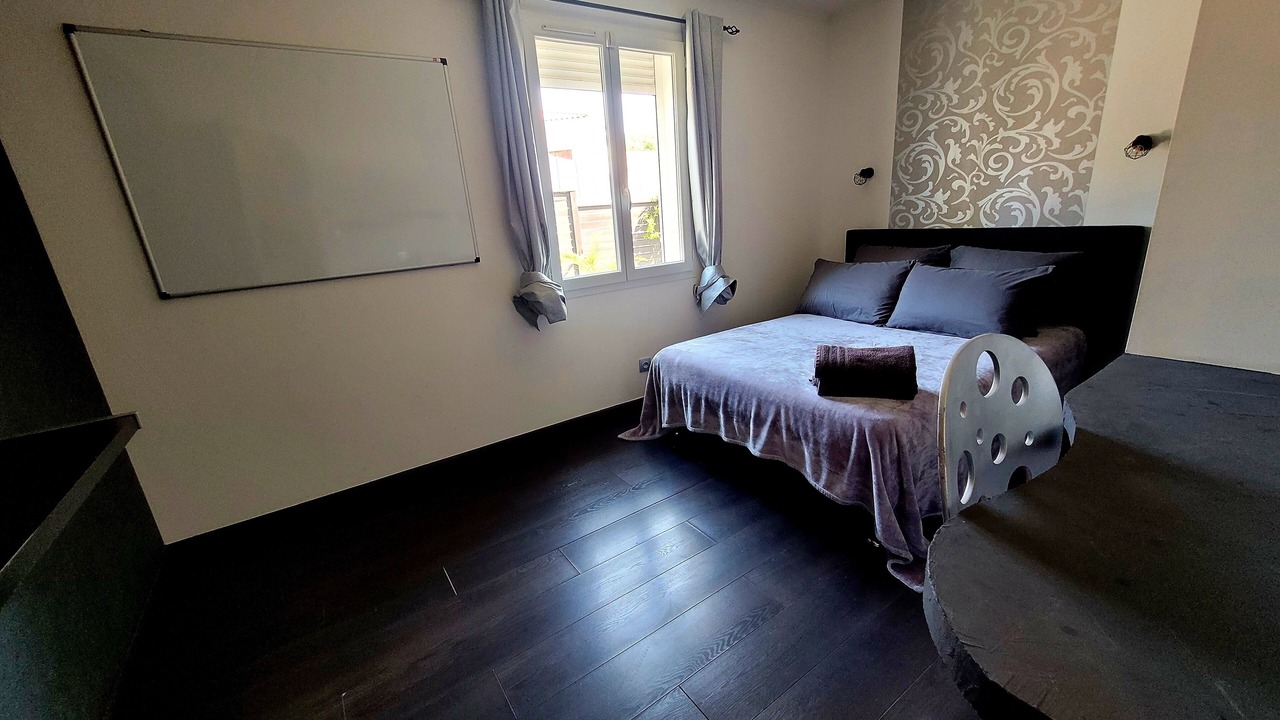 Photo of Bedroom in Le Pouget