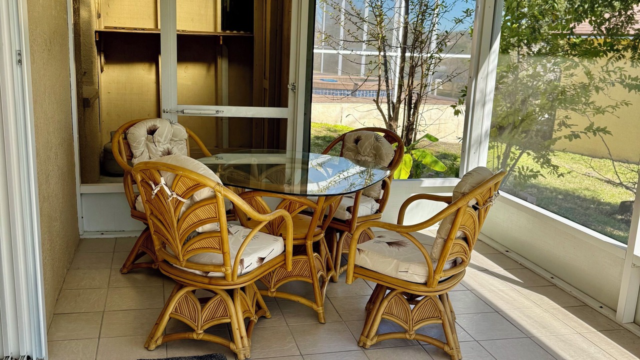 Photo of Outdoor in Lakeview Village