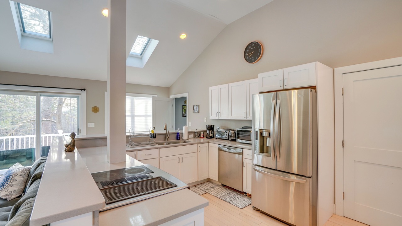 Photo of Kitchen in Lee