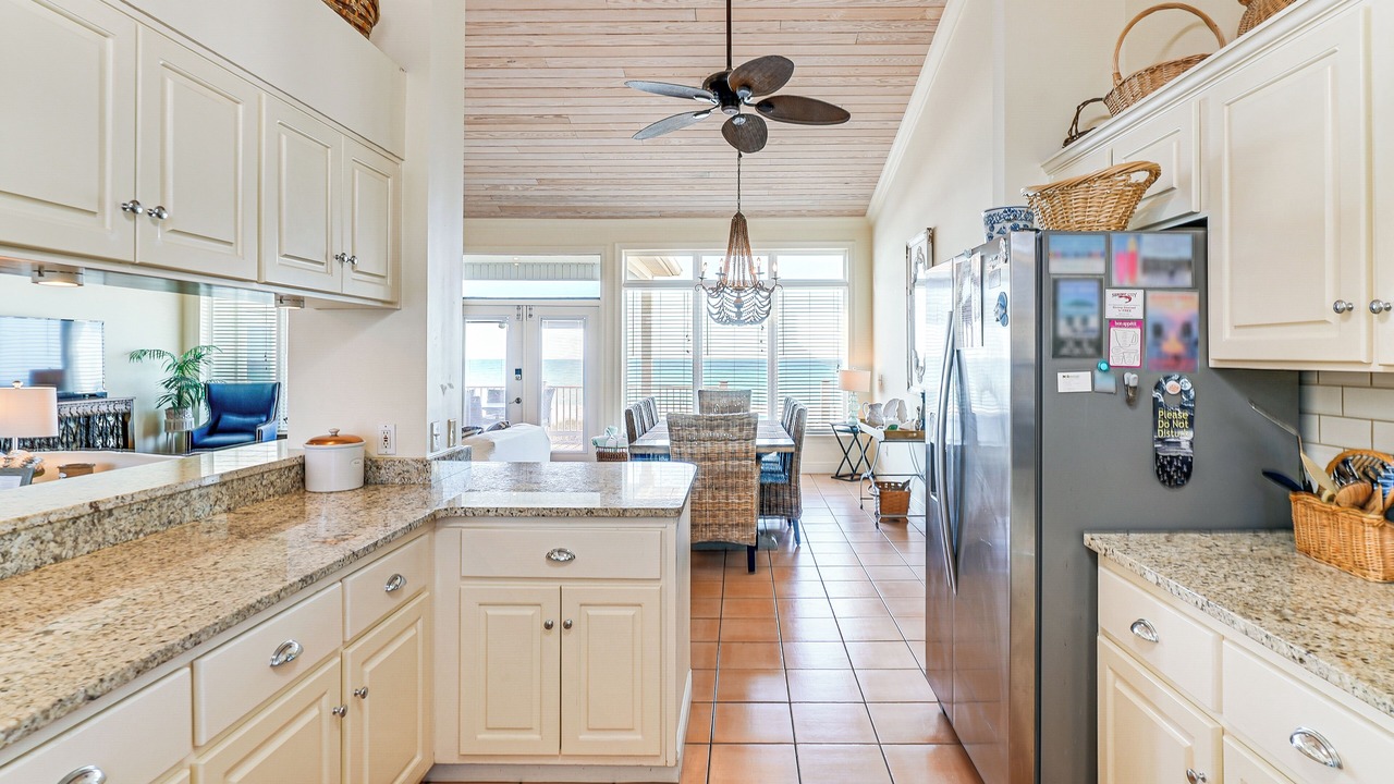 Photo of Kitchen in Crescent Beach