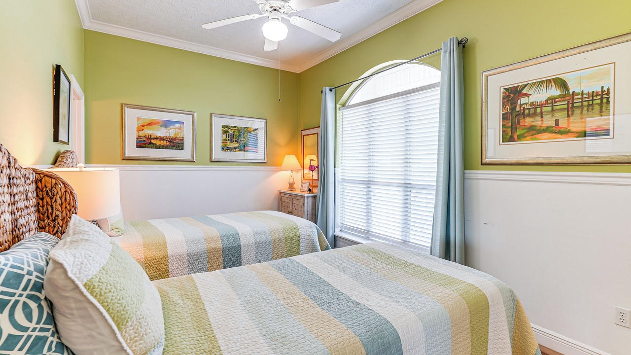 Photo of Bedroom in Crescent Beach