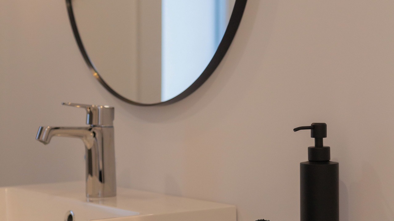 Photo of Bathroom in Les Collines-de-l'Outaouais Regional County Municipality