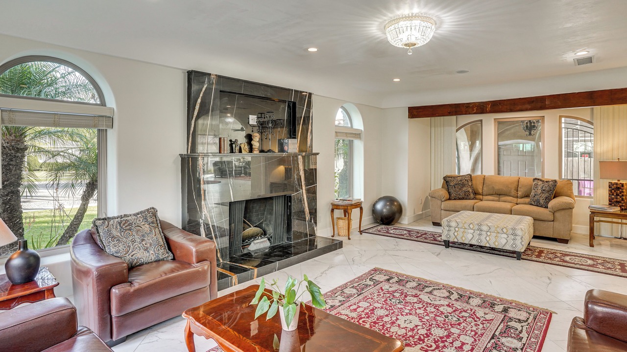 Photo of Livingroom in Cal Heights