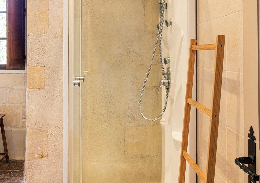 Photo of Bathroom in Pont-de-Ruan