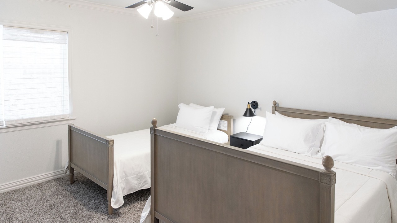Photo of Bedroom in North San Antonio - SAT