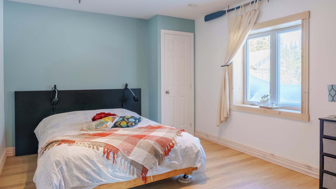 Photo of Bedroom in Rouyn-Noranda