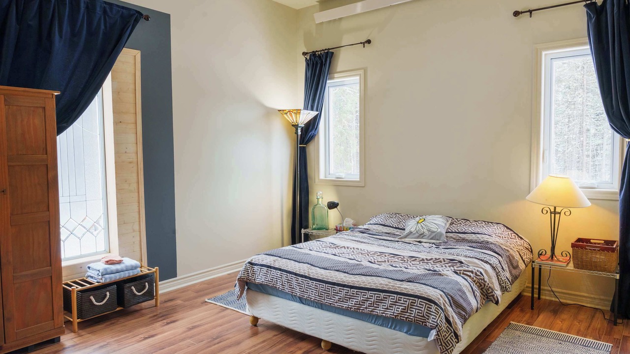 Photo of Bedroom in Rouyn-Noranda